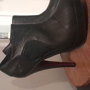 6 inch black ankle boots